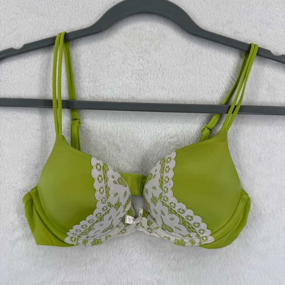Victorias Secret Very Sexy Push Up Bra Green White Lace 32B